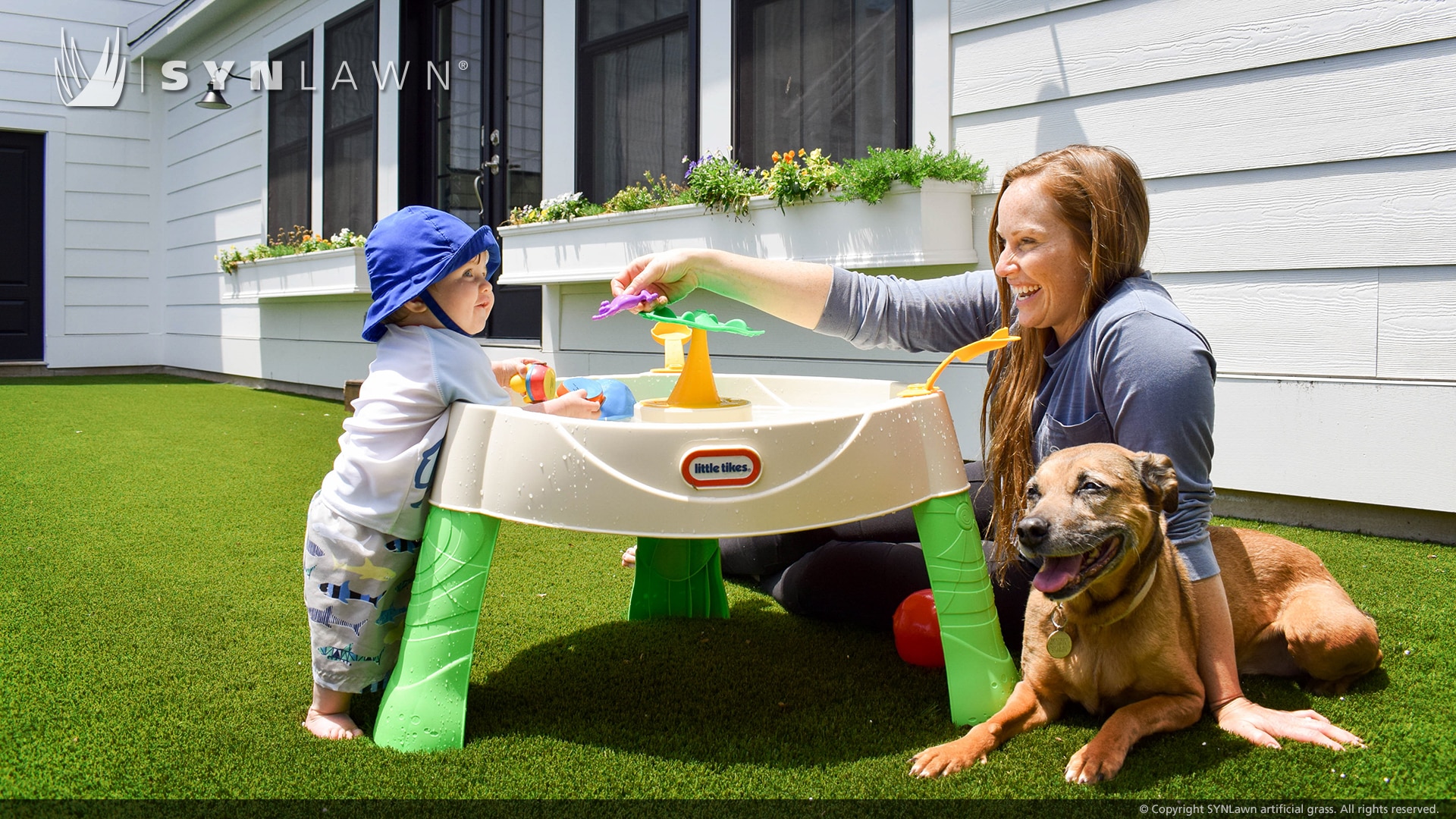 SYNLawn Idaho artificial grass safe for family dogs and kids